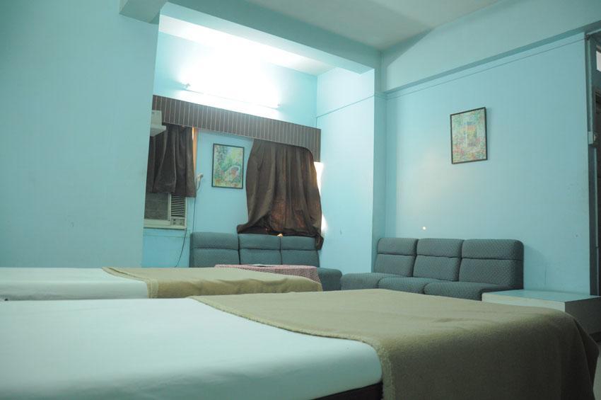 Hotel Bluemoon Nagpur Bagian luar foto